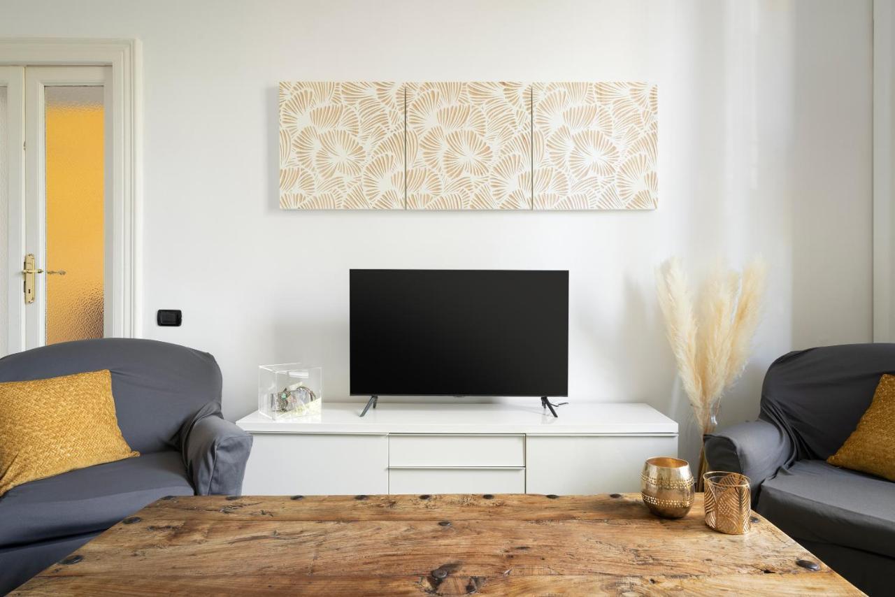 Residenza Sempione 95 Apartment Milan Bagian luar foto